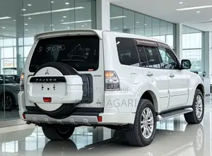 Mitsubishi Pajero 2013 Exceed/Shogun