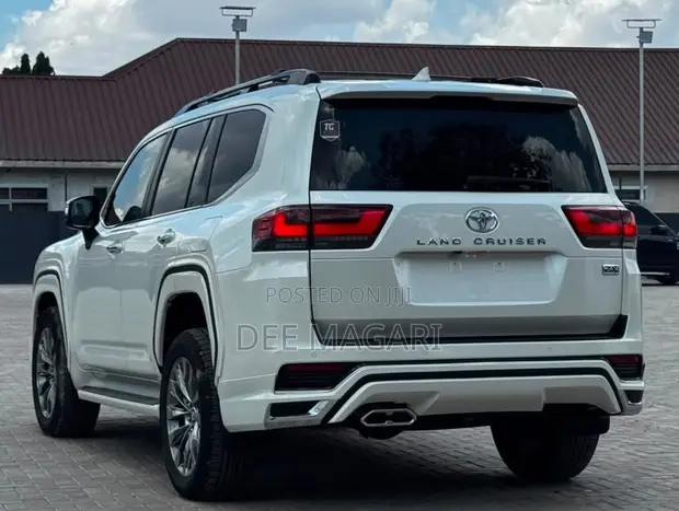 2024 Toyota Land Cruiser LC300 ZX - 1