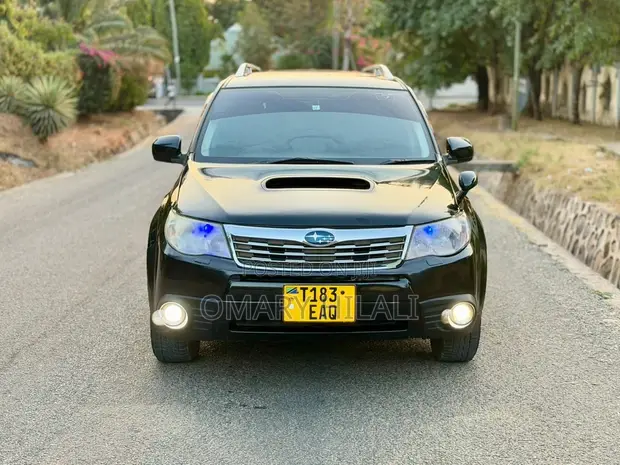Subaru Forester 2009 Black - 1