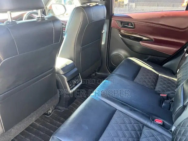 Toyota Harrier 2.0 2016 Burgundy - 1
