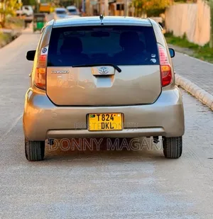 Toyota Passo 2005 Kijivu