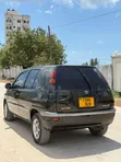 Toyota Raum 2004 Nyeusi - 4