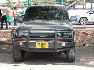 Toyota Land Cruiser 2021 Gray