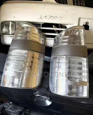 Toyota Voxy Taillights (Used)