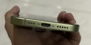 New Apple iPhone 17 256GB Green