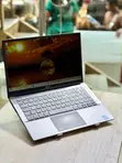Laptop Dell Vostro 13 5390: Intel Core i5, 8GB RAM, 256GB SSD - 1