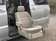 Toyota Alphard 2.4 Petrol AWD 2007 - 4