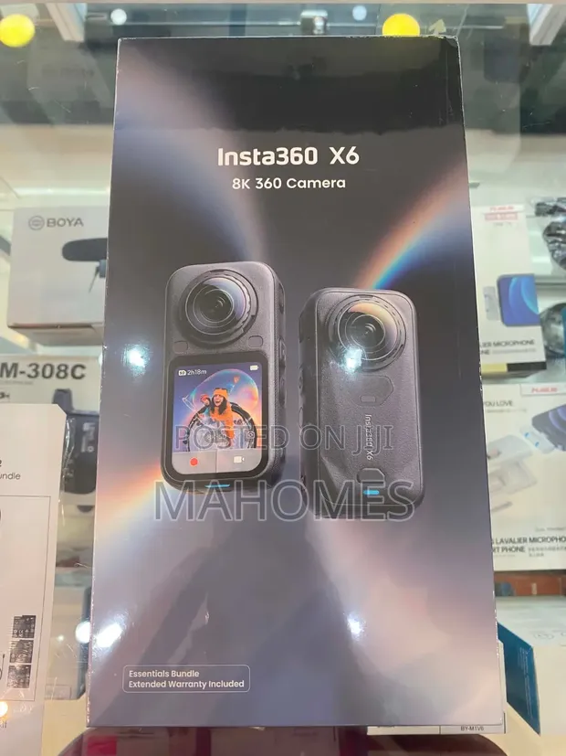 Insta360 X6 8K 360° Camera - Essentials Bundle - 1
