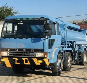 Mitsubishi Fuso Tanker Truck 10,000L - 1990