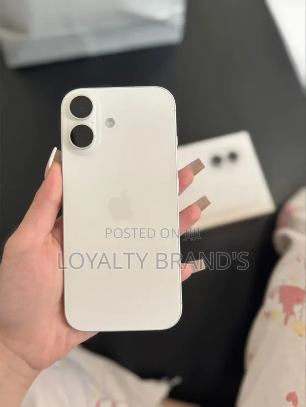 Apple iPhone 17 Mpya 256GB Nyeupe - 1