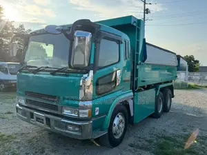 Mitsubishi Fuso Super Great Dump Truck