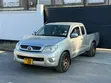 Toyota Hilux 2014 Silver - 2