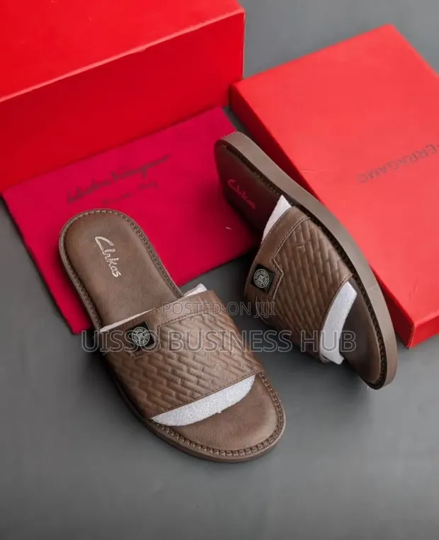 Simple Fashion Sandals - 1