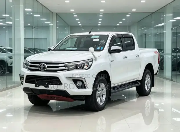 2018 Toyota Hilux Double Cab - 1