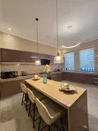 Furnished 4-Bedroom House for Rent in Oyster Bay - 3