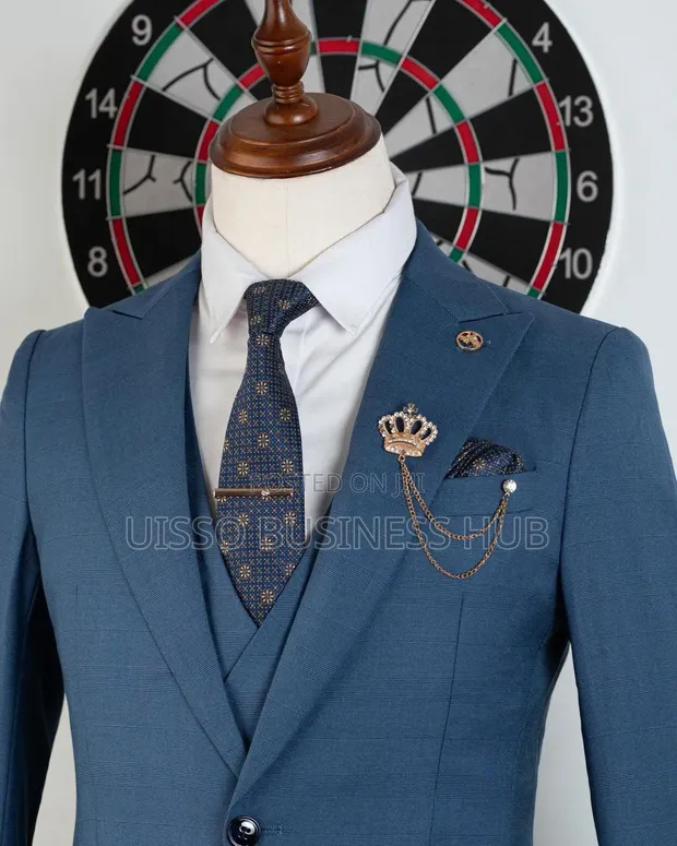 Exclusive Men's Classic Suit - 3 Pieces - 1