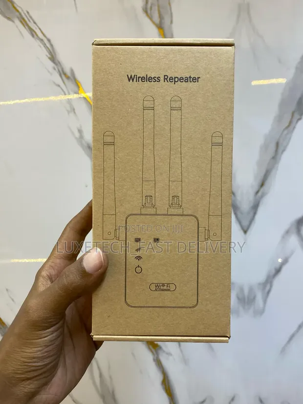300Mbps WiFi Repeater Range Extender - 1