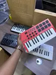 Yamaha 25-Key MIDI Keyboard - 3