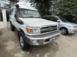 Toyota Land Cruiser 76 Series 2011 Nyeupe - 3