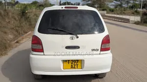 Toyota Corolla Spacio 2000 - White