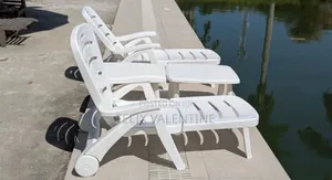 Folding Sun Lounger with Wheels