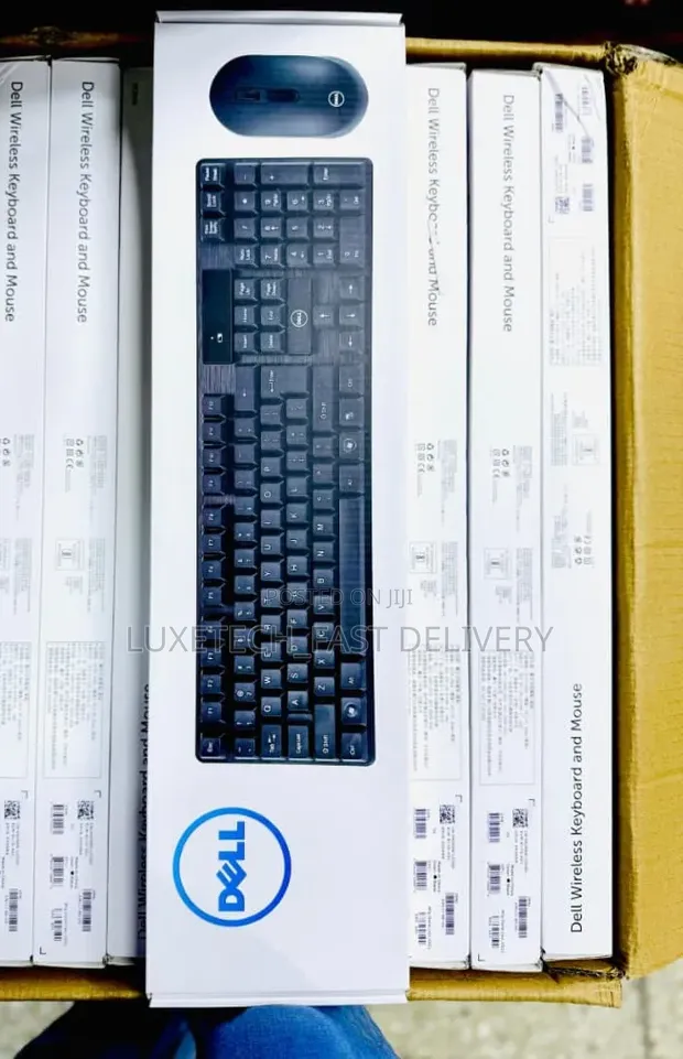 Dell Wireless Keyboard and Mouse Combo - Full-Size - 1