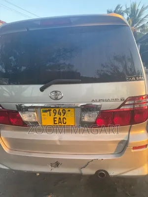 Toyota Alphard 2005 Silver