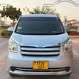Toyota Noah 2009 Silver - 3