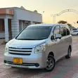 Toyota Noah 2009 Silver - 4