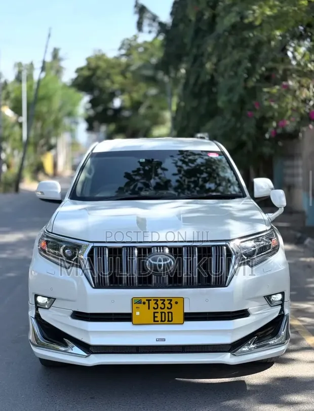 Toyota Land Cruiser Prado 2020 White - 1