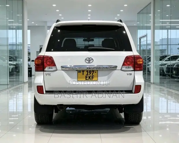 Toyota Land Cruiser V8 VX 2015 - Pearl - 1