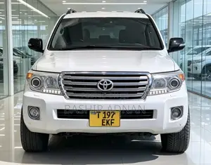 Toyota Land Cruiser V8 VX 2015 - Pearl
