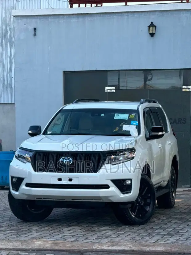 Toyota Land Cruiser Prado 2.8 TX 2023 - Off White - 1