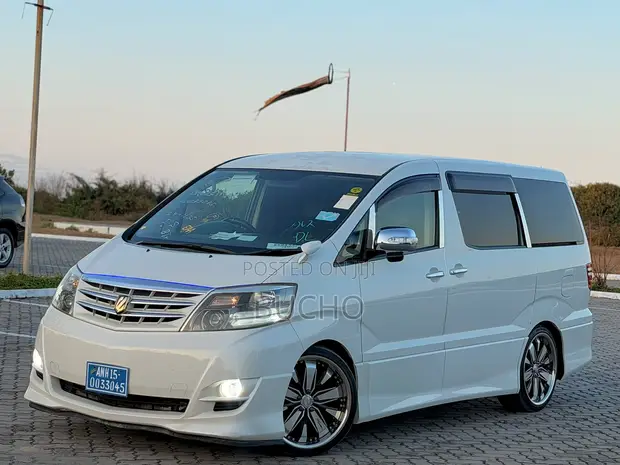Toyota Alphard 2007 White - 1