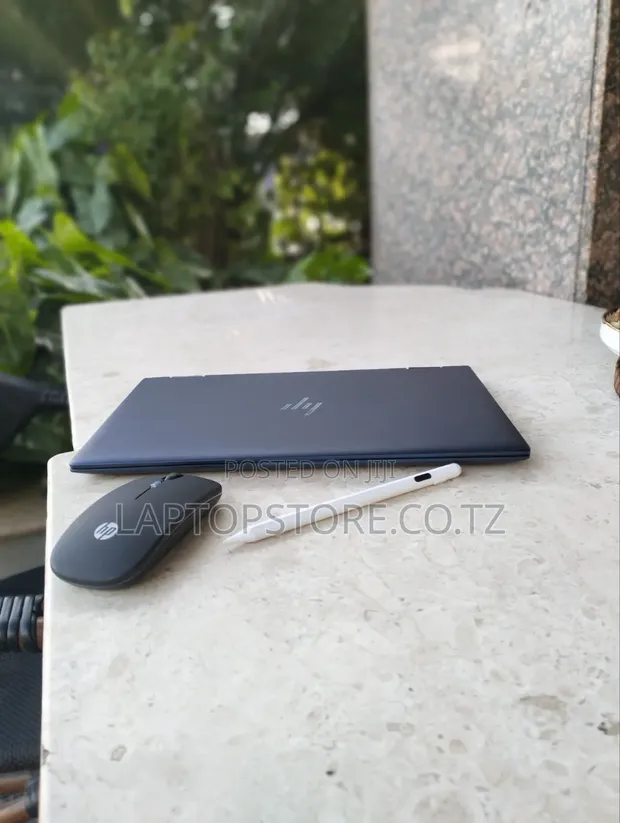 HP Elite Dragonfly G2 Laptop - Core i7, 16GB RAM, 512GB SSD - 1