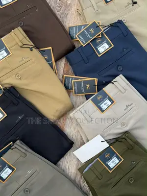 Mario Casas Staff Jeans - Classic Straight Fit