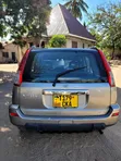Nissan X-Trail 2004 Kijivu - 3