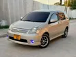 Toyota Raum 2005 Beige - 2