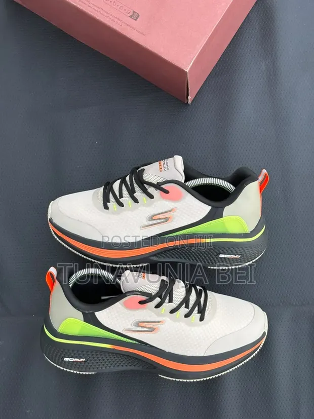 Skechers Sneakers - Quality - 1
