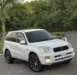 Toyota RAV4 Automatic 2000 - White - 1
