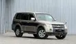 Mitsubishi Pajero 2008 Gold - 2
