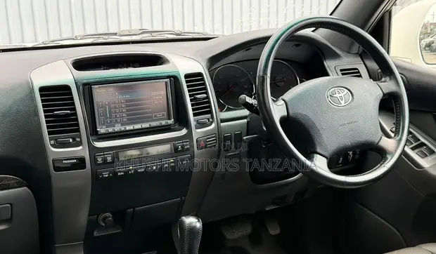 Toyota Land Cruiser Prado 2006 Pearl - 1