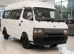 Toyota HiAce 2000 - White