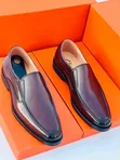 Viatu vya Clarks Classic vya Wanaume vya Ngozi - Nyeusi na Kahawia - 3