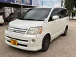 Toyota Noah 2005 White - 4