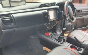 2020 Toyota Hilux D.X.M 2GD Manual