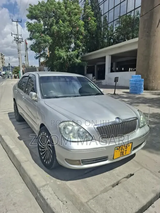 Toyota Brevis 2004 Silver - 1