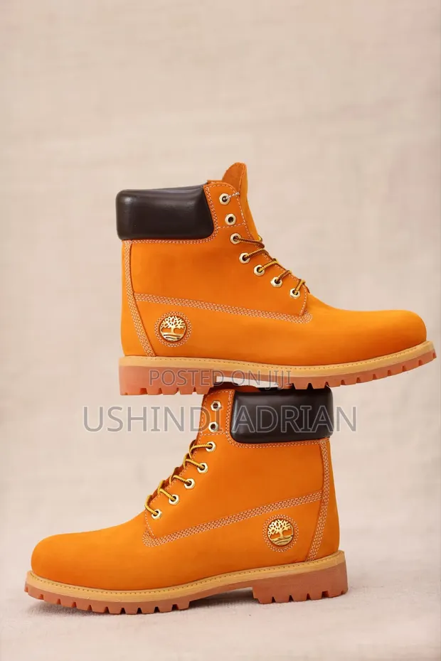 Timberland Rugged Leather Boots - 1