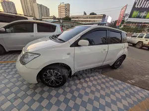 Toyota IST 2007 White