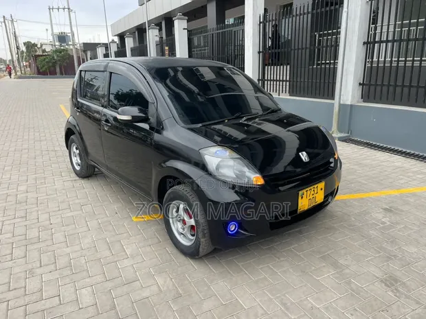 Toyota Passo 2004 Black - 1